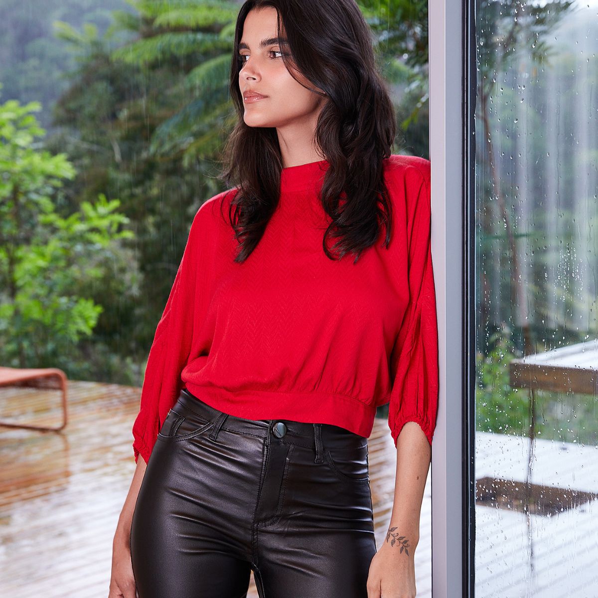 Calça Feminina Skinny Resinada Super Tendência