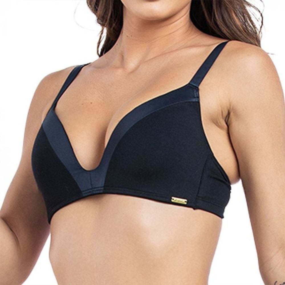 Sutiã com Bojo Camiseta Decote Valorizado em Detalhes de Cetim