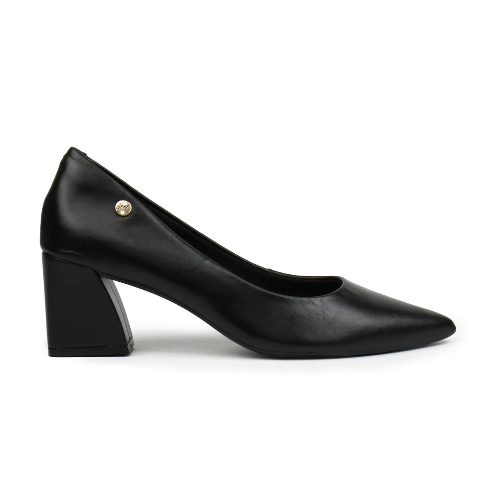 Scarpin Sapato Feminino em Couro com Bico Fino e Salto Bloco