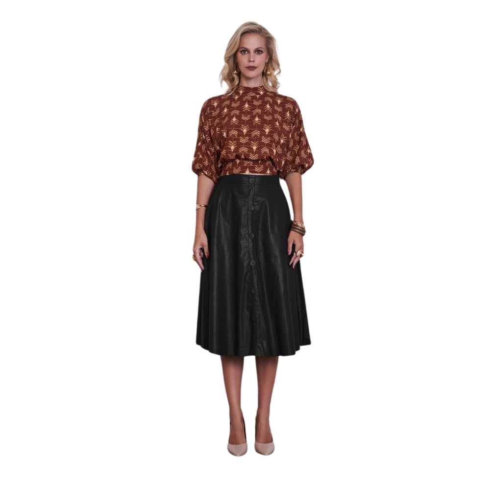 Saia Midi  - Estilo e Liberdade em Cada Passo