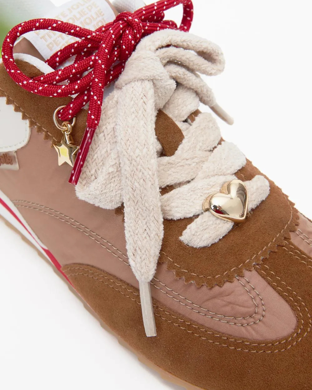 Tênis Flat Sneaker com Dois Atacadores Moderno | Petite Jolie