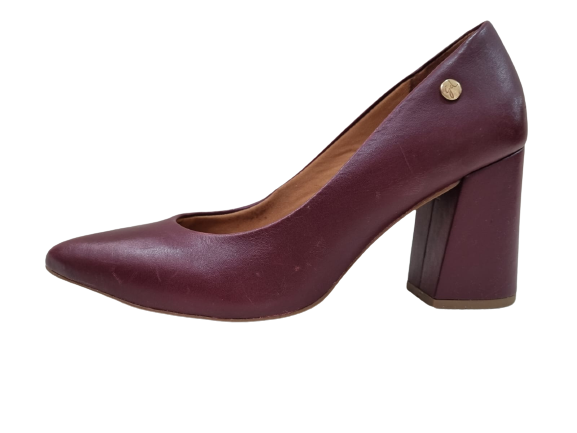 Sapato Social Feminino Bordô em Couro