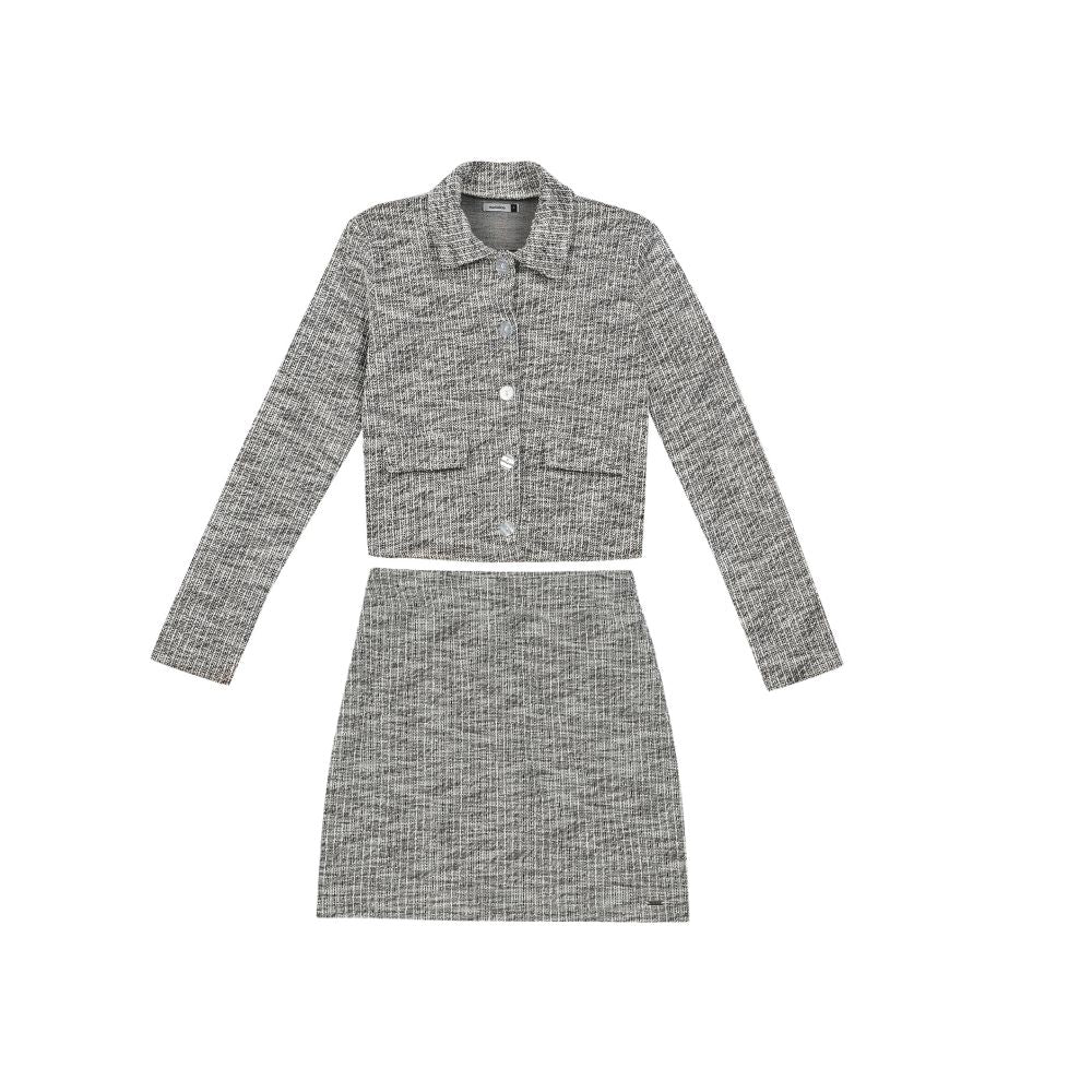 Conjunto Blazer e Saia - Elegância e Estilo para Mulheres Modernas