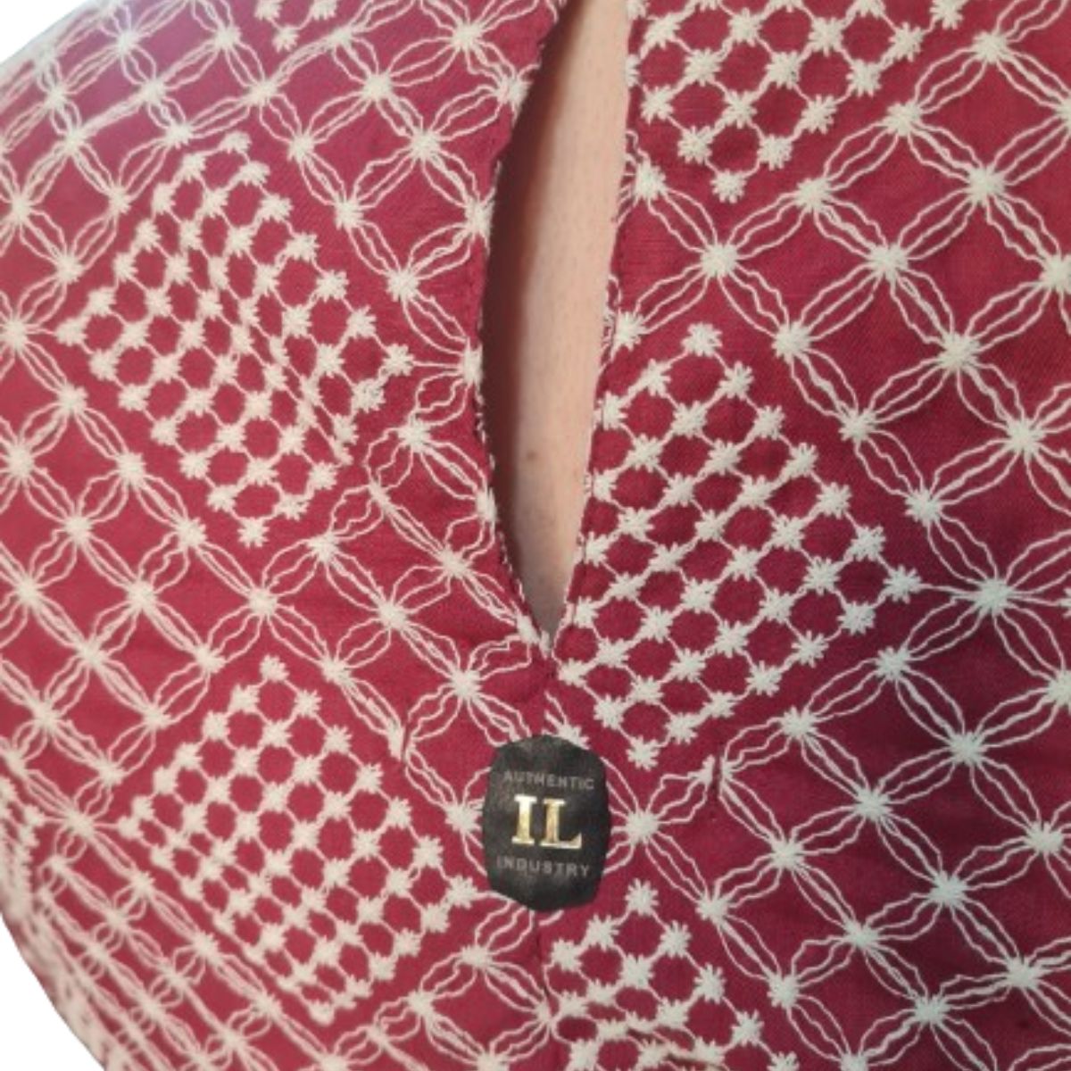 Blusa Feminina Geométrica Casual Ilícito