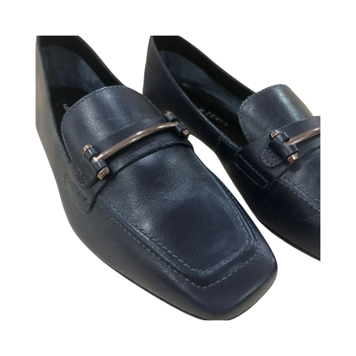 Sapatilha Atanado Stone Azul Marinho em Couro com Detalhe