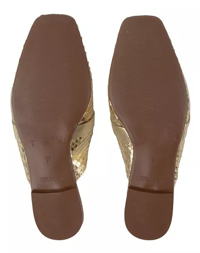 Mule Cobra Lux Dourado Elegância e Originalidade