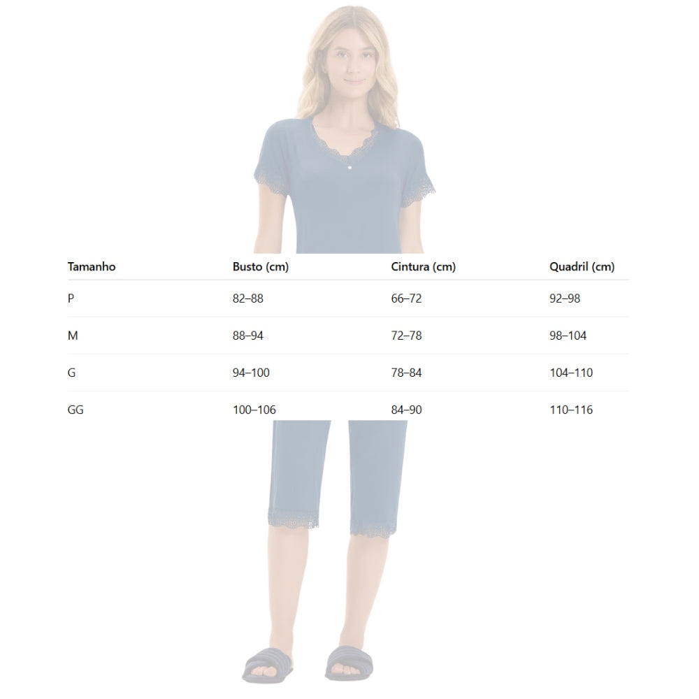 Pijama Feminino Manga Curta Com Calça Capri em Viscose