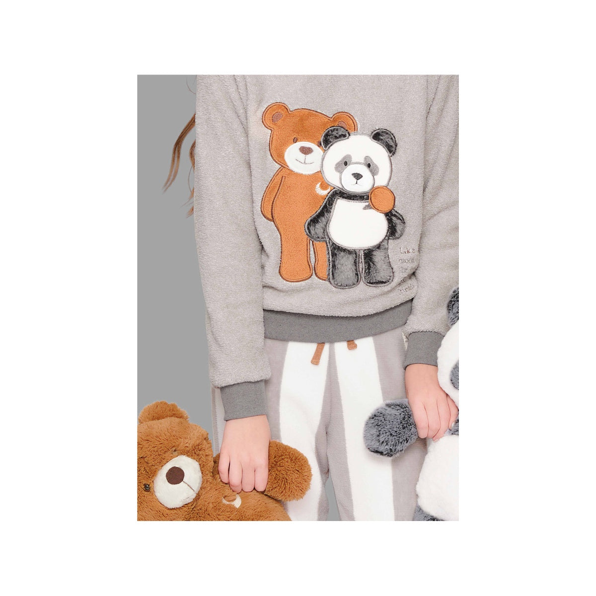 Pijama em Fleece Infantil Estampa de Listras e Acabamento Canelado