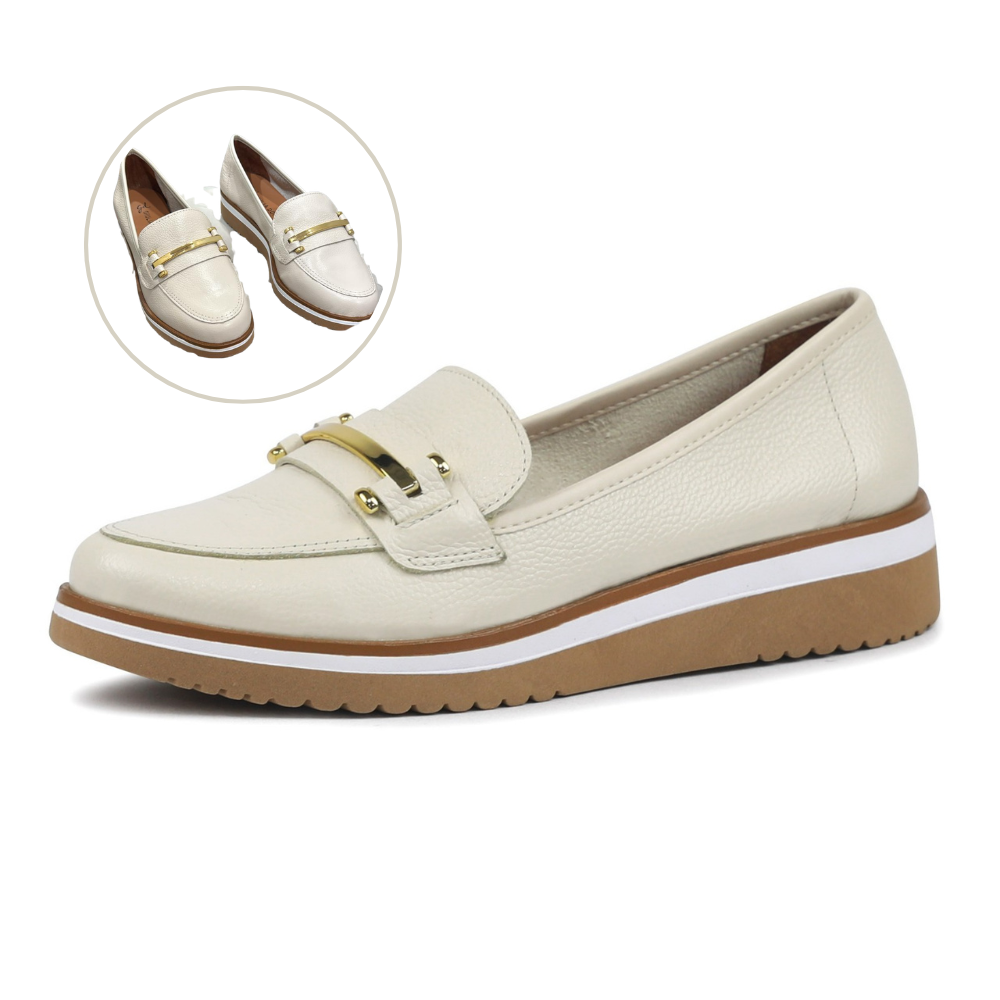 Sapato Feminino em Couro Mini Floater com Detalhe Dourado Frontal