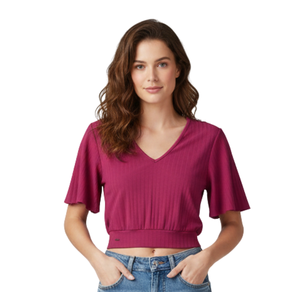 Blusa Feminina em Poliéster com Caimento Impecável para Looks Casuais e Elegantes