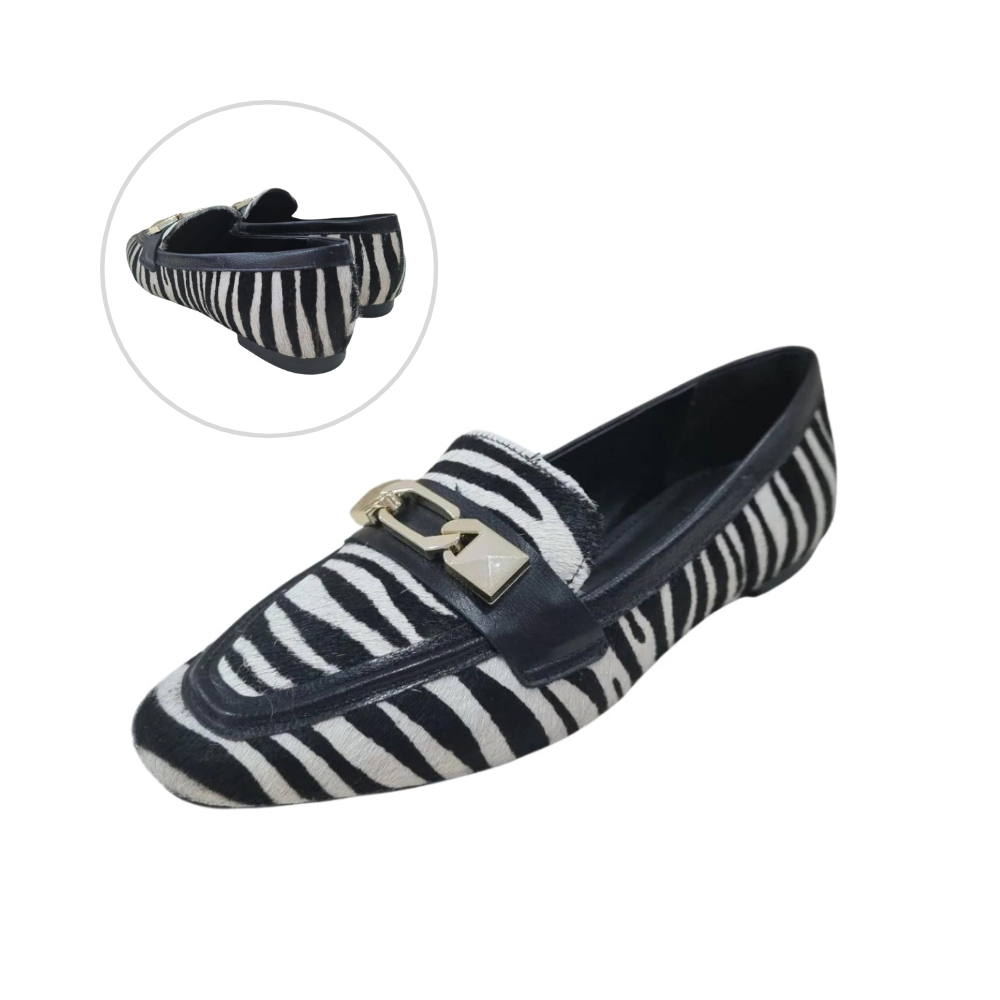 Sapatilha Pêlo Zebra com Detalhe Dourado Intimytà