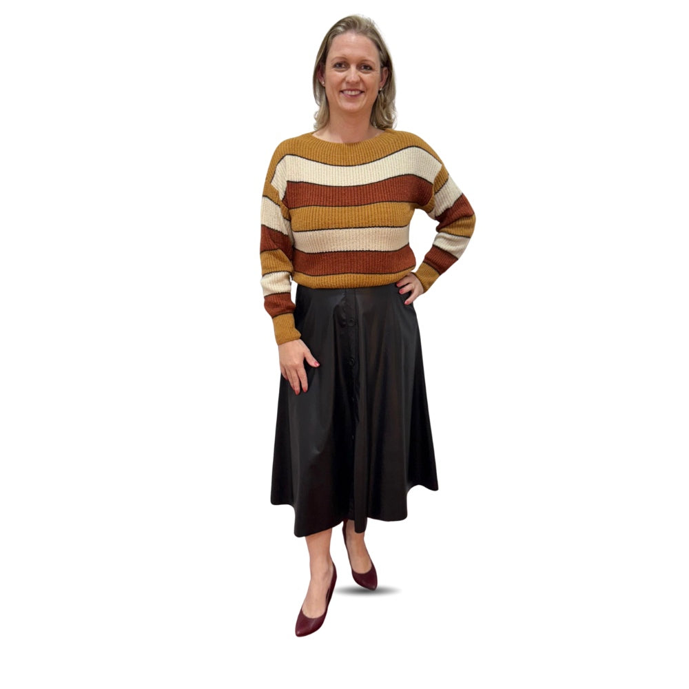 Saia Midi  - Estilo e Liberdade em Cada Passo