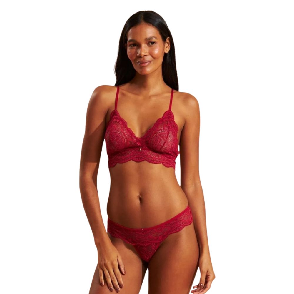 Calcinha Recco Fio de Renda com Fundo Algodão  Conforto e Elegância