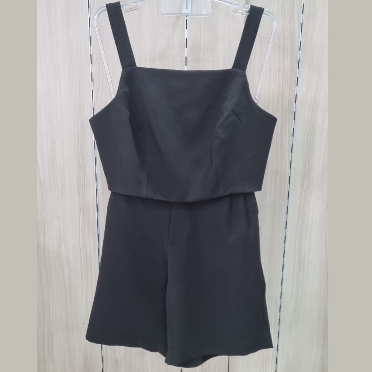 Conjunto 3Peças Shorts, Cropped e Blazer Preto Peregrino