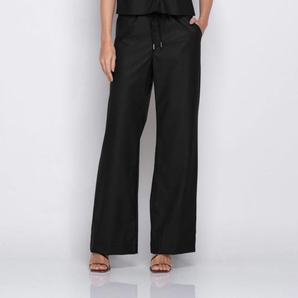 Calça Feminina Perna Reta em Tecido Ecológico