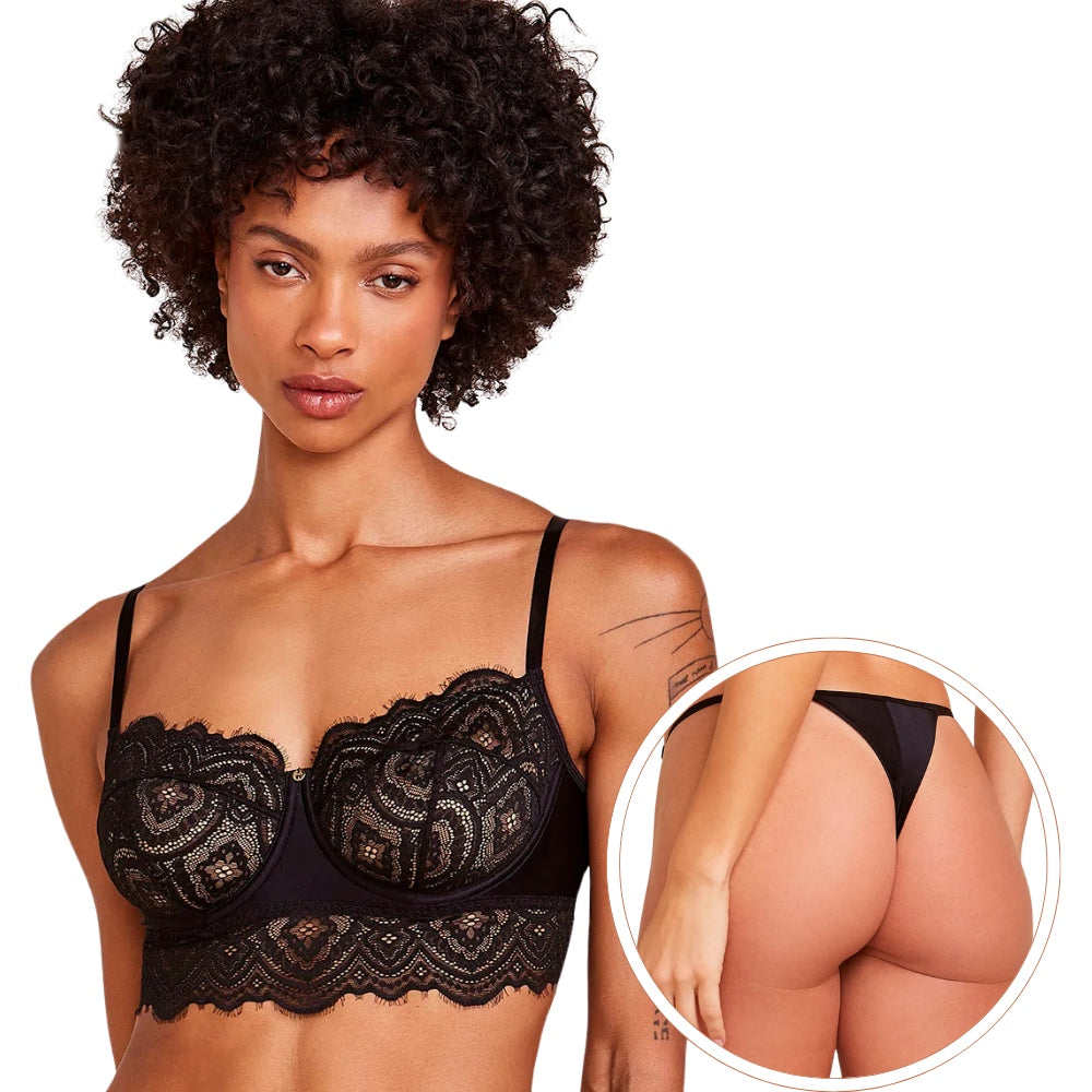 Conjunto de Lingerie Sutiã e Calcinha String Fio Dental em Renda