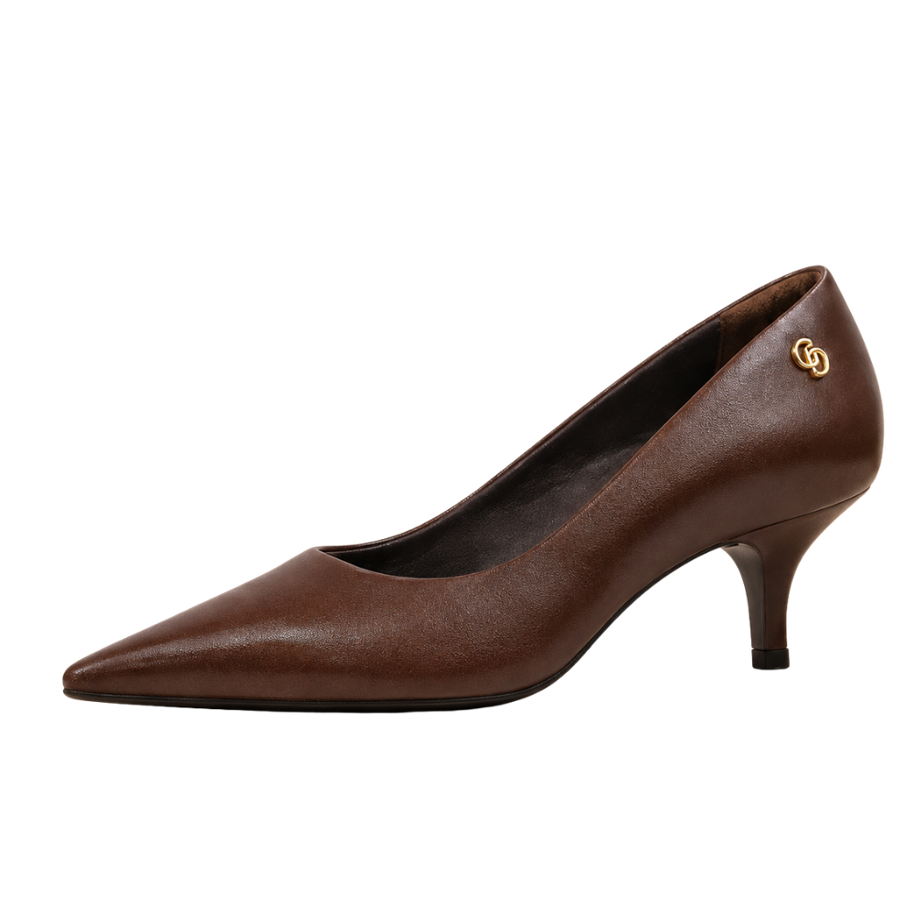 Scarpin Feminino de Bico Fino e Salto Fino de 6 cm em Couro | Giulia Domna