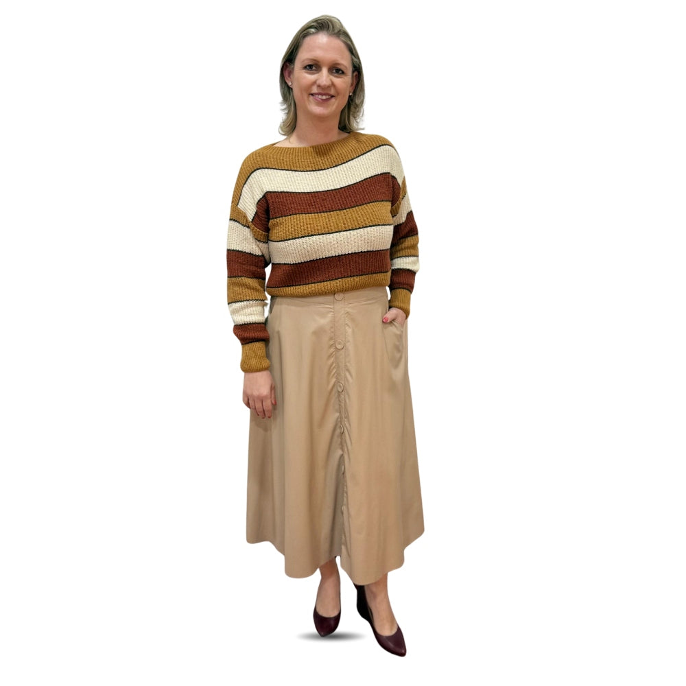 Saia Midi  - Estilo e Liberdade em Cada Passo