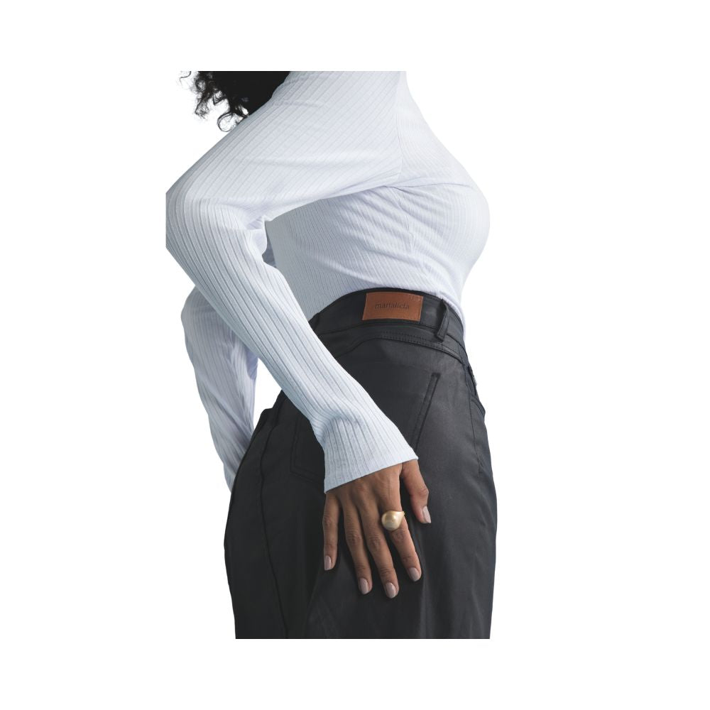 Saia Feminina - Moda Casual que Modela o Corpo