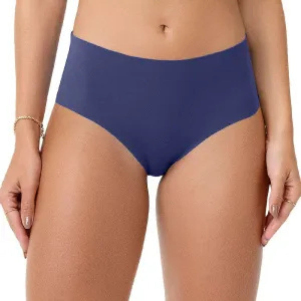 Calcinha Tanga Corte a Laser: Conforto, Discrição e Acabamento Perfeito