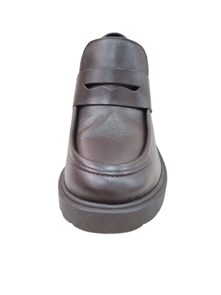 Sapato Social Feminino Café em Couro e Sola Tratorada