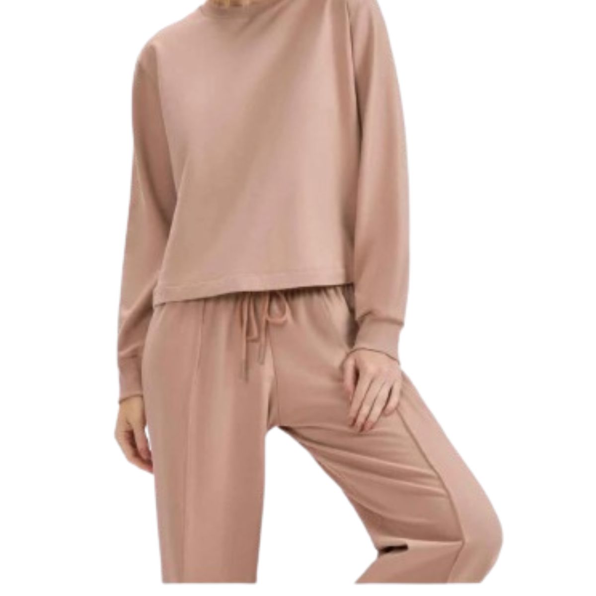 Homewear Chic: Conjunto Moletinho em Algodão Peluciado