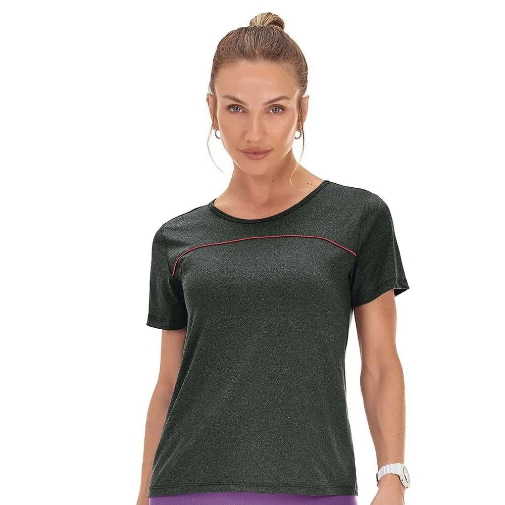 Camiseta Fitness Feminina: Conforto e Versatilidade para Todos os Tipos de Treino
