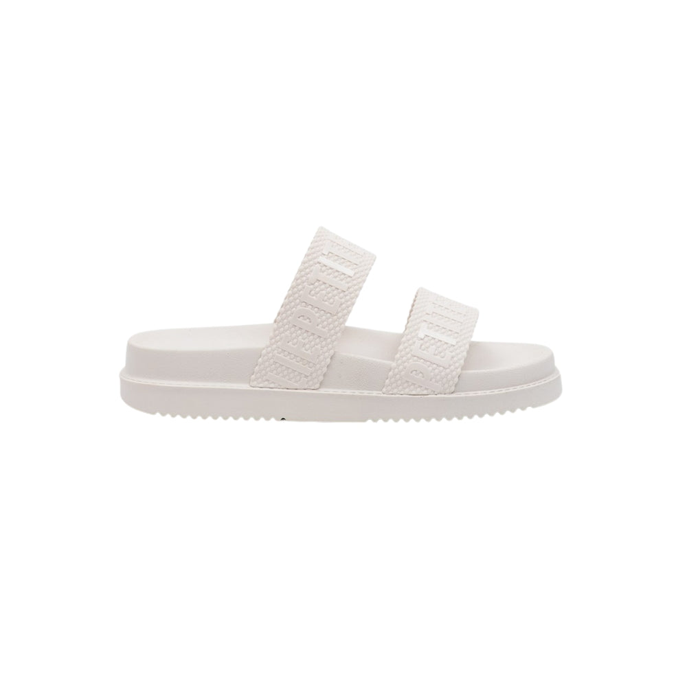 Chinelo Feminino com Tiras Paralelas: Conforto e Estilo para o Dia a Dia