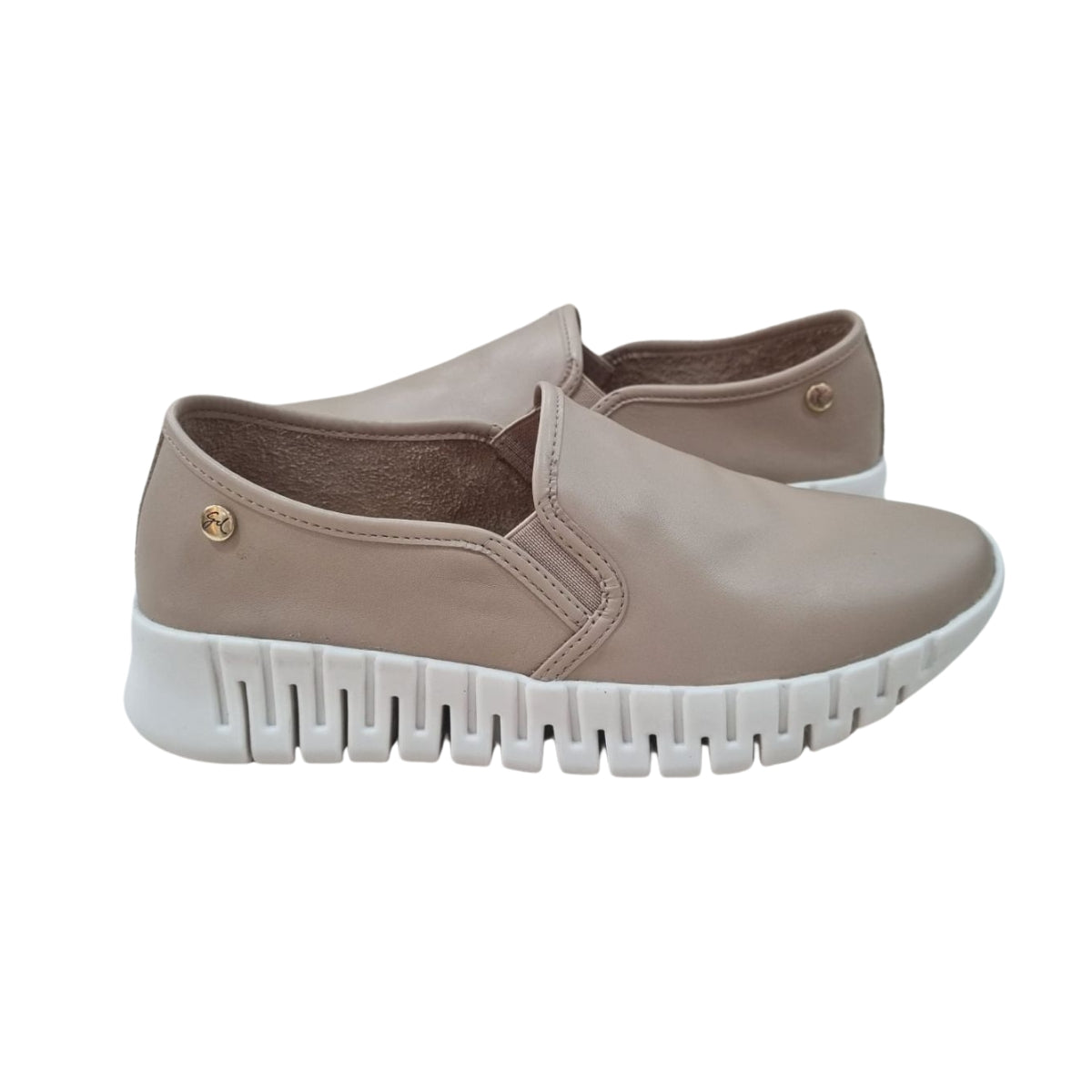 Tênis Couro Nude Conforto e Maciez Giulia Domna