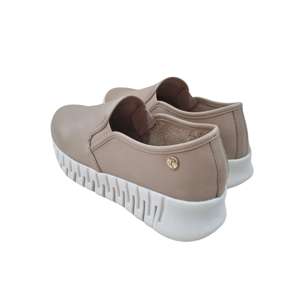 Tênis Couro Nude Conforto e Maciez Giulia Domna